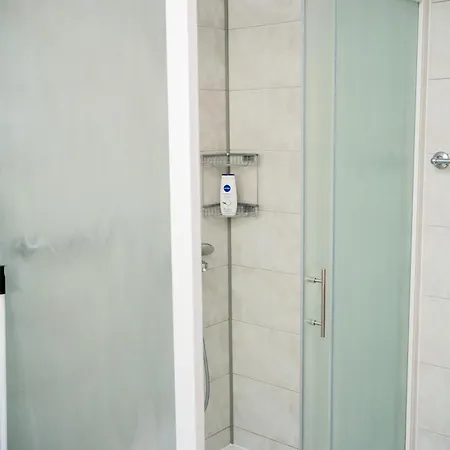 Vitina Daire